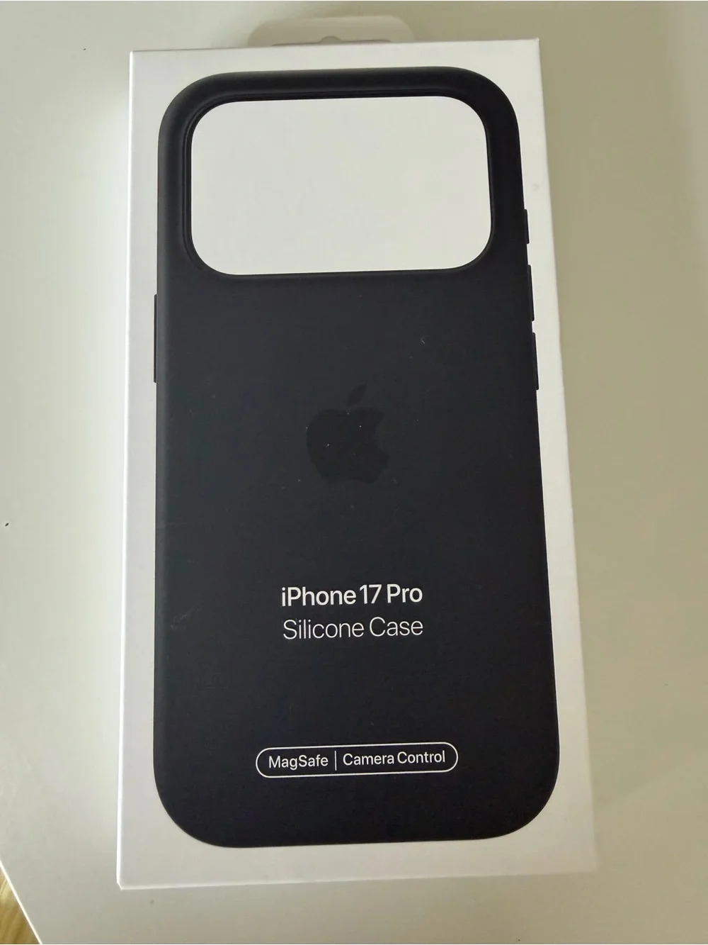 Like New Apple iPhone 17 Pro Silicone Case - Black